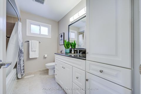 Photo 18 at 48 Ridware Crescent, Highland Creek, Toronto