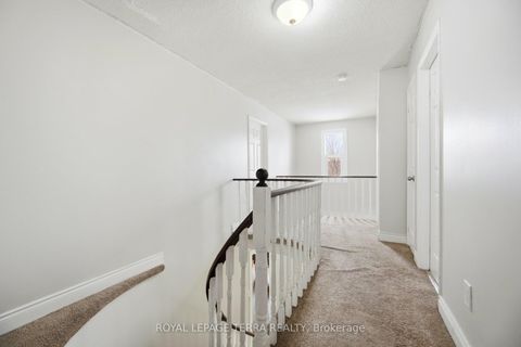 Photo 22 at 44 Carruthers Crescent, Grove East, Barrie