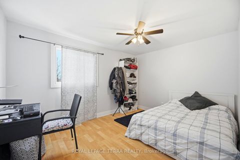 Photo 30 at 44 Carruthers Crescent, Grove East, Barrie