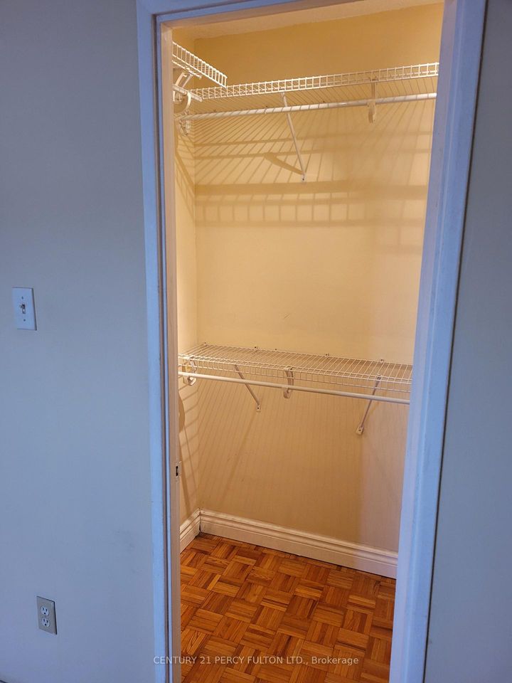 Photo 4 at 1707 - 2645 Kipling Avenue, Jamestown, Toronto