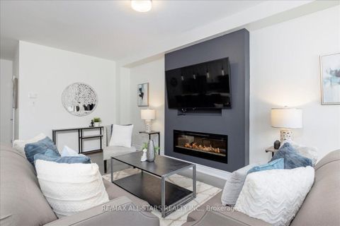 Photo 4 at 2105 Wilson Street, Alcona, Innisfil