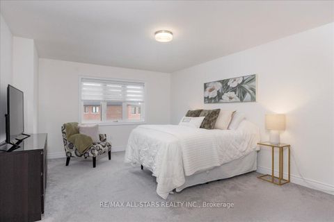 Photo 11 at 2105 Wilson Street, Alcona, Innisfil