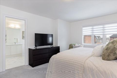 Photo 12 at 2105 Wilson Street, Alcona, Innisfil