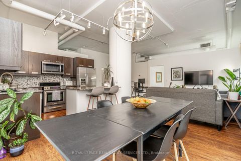 Photo 11 at 206 - 2 Fieldway Road, City Centre West, Toronto