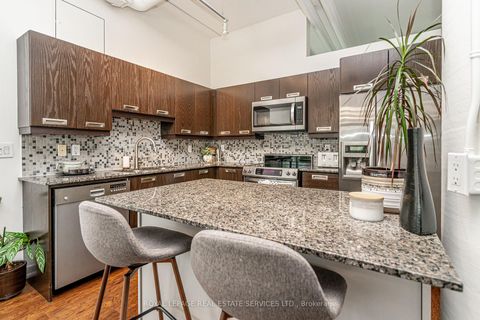 Photo 18 at 206 - 2 Fieldway Road, City Centre West, Toronto