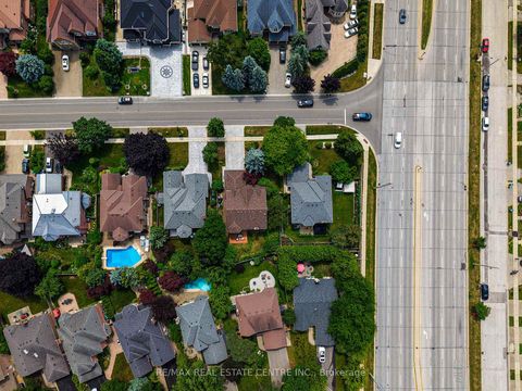 Photo 23 at 4623 Hewicks Lane, East Credit, Mississauga