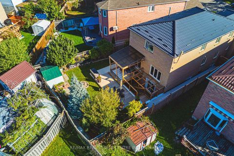 Photo 43 at 4322 Waterford Crescent, Hurontario, Mississauga