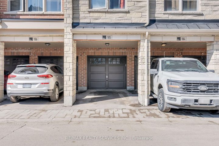 Photo 37 at 185 - 200 Veterans Drive, Northwest Brampton, Brampton