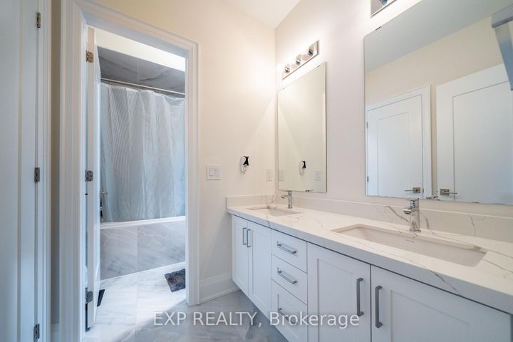 Photo 34 at 121 Milky Way Drive, Observatory, Richmond Hill