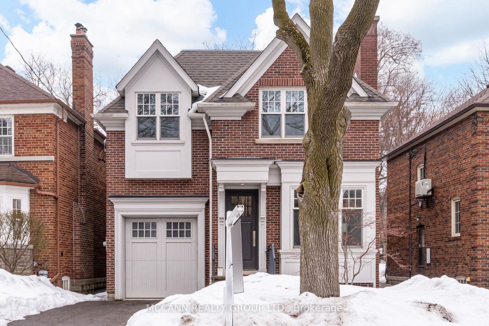 172 Hanna Road, Leaside, Toronto photo number 2