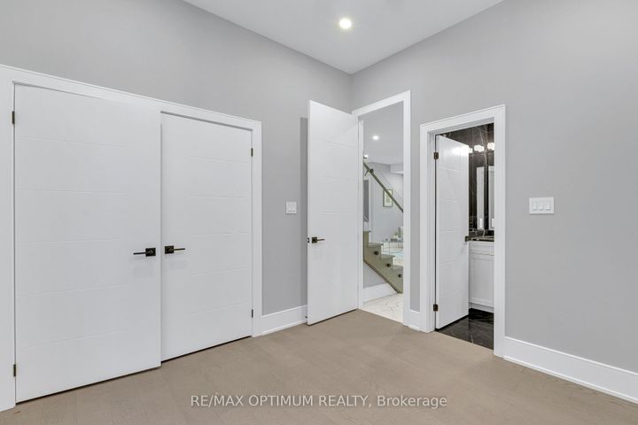 Photo 16 at 30 Mclaughlin Road N, Northwood Park, Brampton