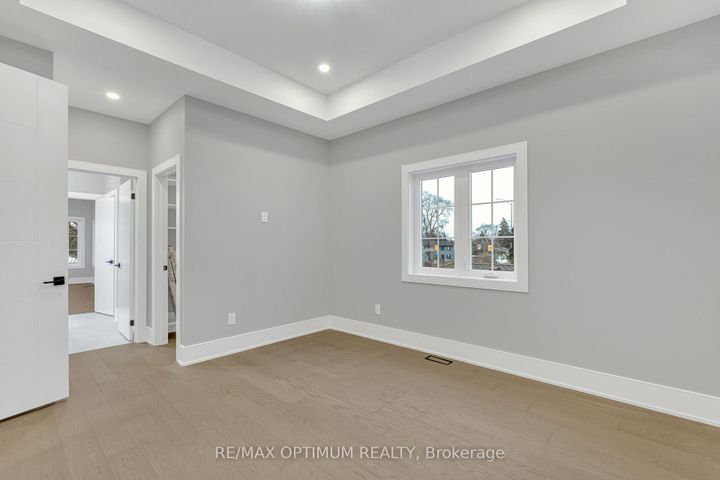 Photo 26 at 30 Mclaughlin Road N, Northwood Park, Brampton