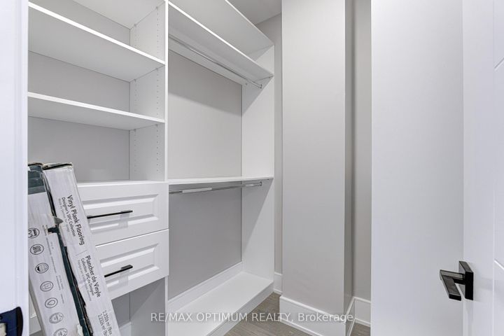 Photo 27 at 30 Mclaughlin Road N, Northwood Park, Brampton