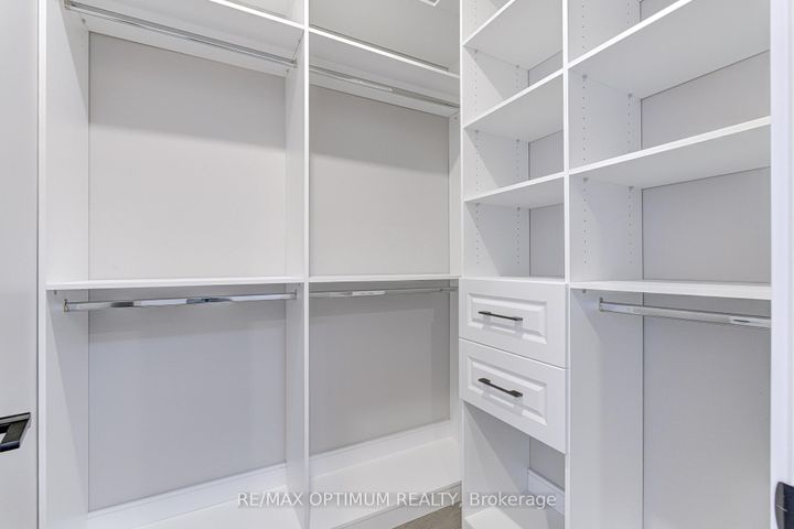 Photo 33 at 30 Mclaughlin Road N, Northwood Park, Brampton