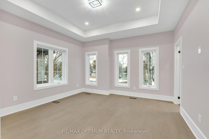 Photo 34 at 30 Mclaughlin Road N, Northwood Park, Brampton