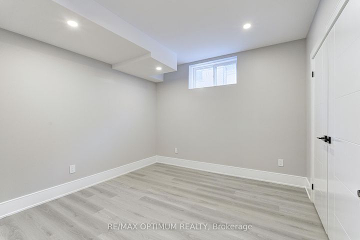 Photo 43 at 30 Mclaughlin Road N, Northwood Park, Brampton