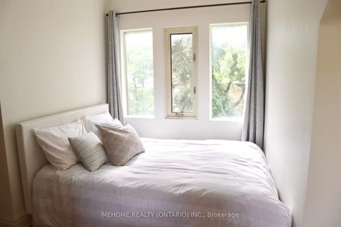 Photo 16 at 7 Badgerow Avenue, South Riverdale, Toronto