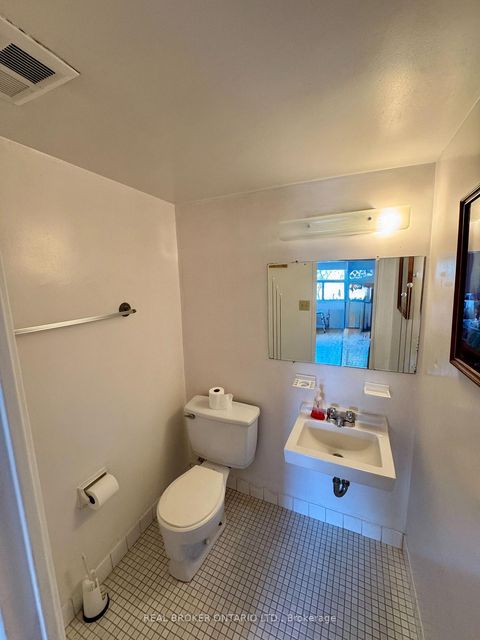 Photo 29 at 512 - 5 Shady Golf Way, Flemingdon Park, Toronto