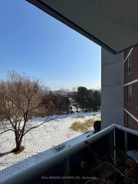 Photo 33 at 512 - 5 Shady Golf Way, Flemingdon Park, Toronto