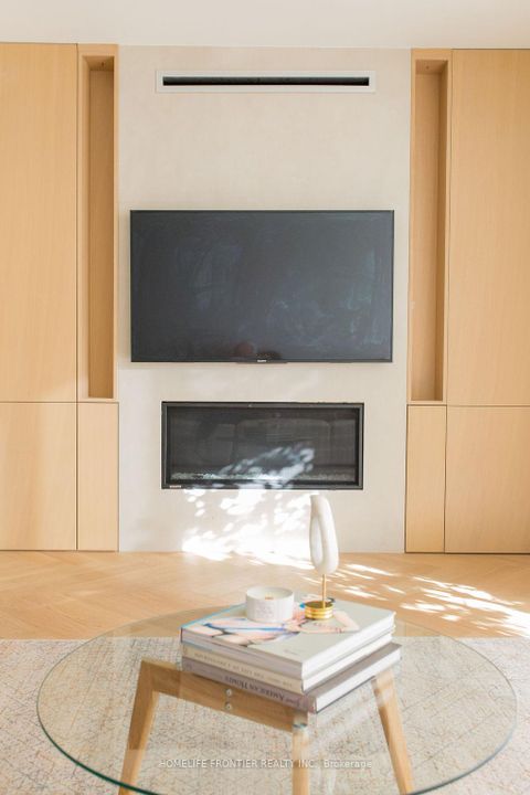 Photo 3 at 127 Glenvale Boulevard, Leaside, Toronto