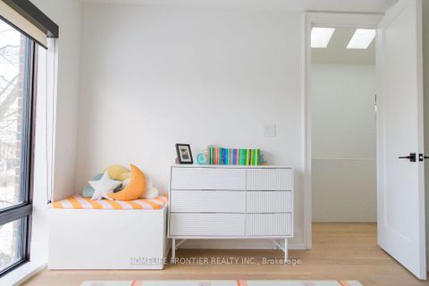 Photo 32 at 127 Glenvale Boulevard, Leaside, Toronto