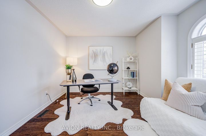 Photo 31 at 15 Tacc Trail, Vellore Village, Vaughan