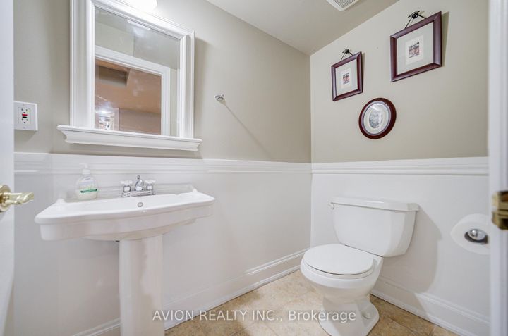 Photo 39 at 15 Tacc Trail, Vellore Village, Vaughan