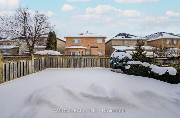 Photo 40 at 15 Tacc Trail, Vellore Village, Vaughan