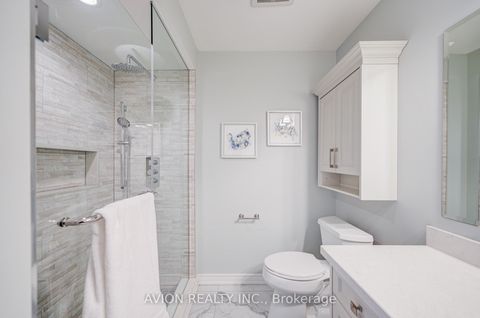 Photo 32 at 15 Tacc Trail, Vellore Village, Vaughan