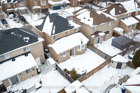 Photo 44 at 15 Tacc Trail, Vellore Village, Vaughan