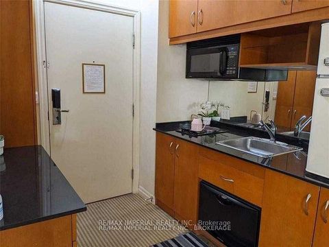 Photo 2 at 1023 - 1 King Street W, Bay Street Corridor, Toronto