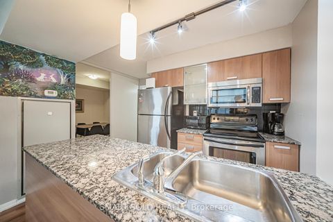 Photo 4 at 302 - 37 Grosvenor Street, Bay Street Corridor, Toronto