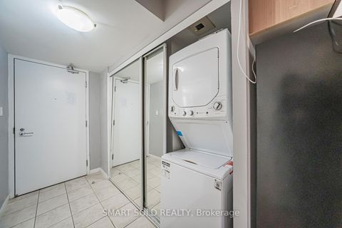 Photo 8 at 302 - 37 Grosvenor Street, Bay Street Corridor, Toronto