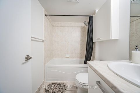 Photo 9 at 302 - 37 Grosvenor Street, Bay Street Corridor, Toronto