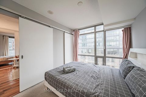 Photo 12 at 302 - 37 Grosvenor Street, Bay Street Corridor, Toronto