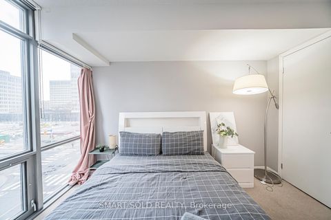 Photo 13 at 302 - 37 Grosvenor Street, Bay Street Corridor, Toronto