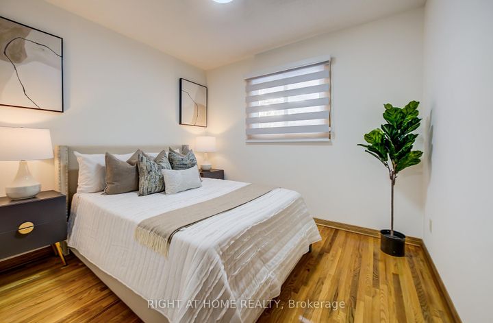 Photo 22 at 51 Burnt Bark Drive, Steeles, Toronto