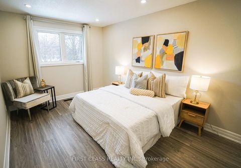 Photo 15 at 12 Radford Crescent, Amberglen, Markham