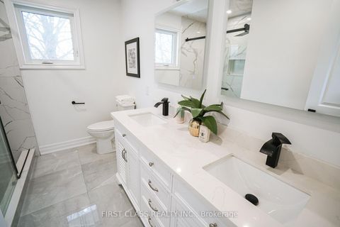 Photo 18 at 12 Radford Crescent, Amberglen, Markham