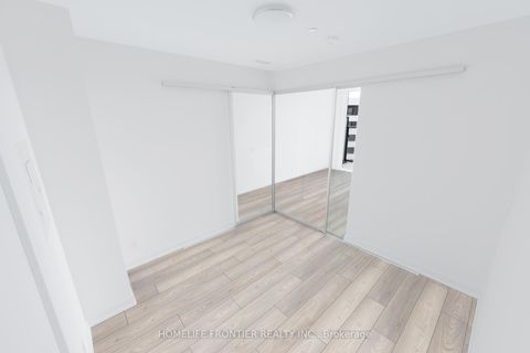 Photo 12 at 505 - 285 Dufferin Street, South Parkdale, Toronto