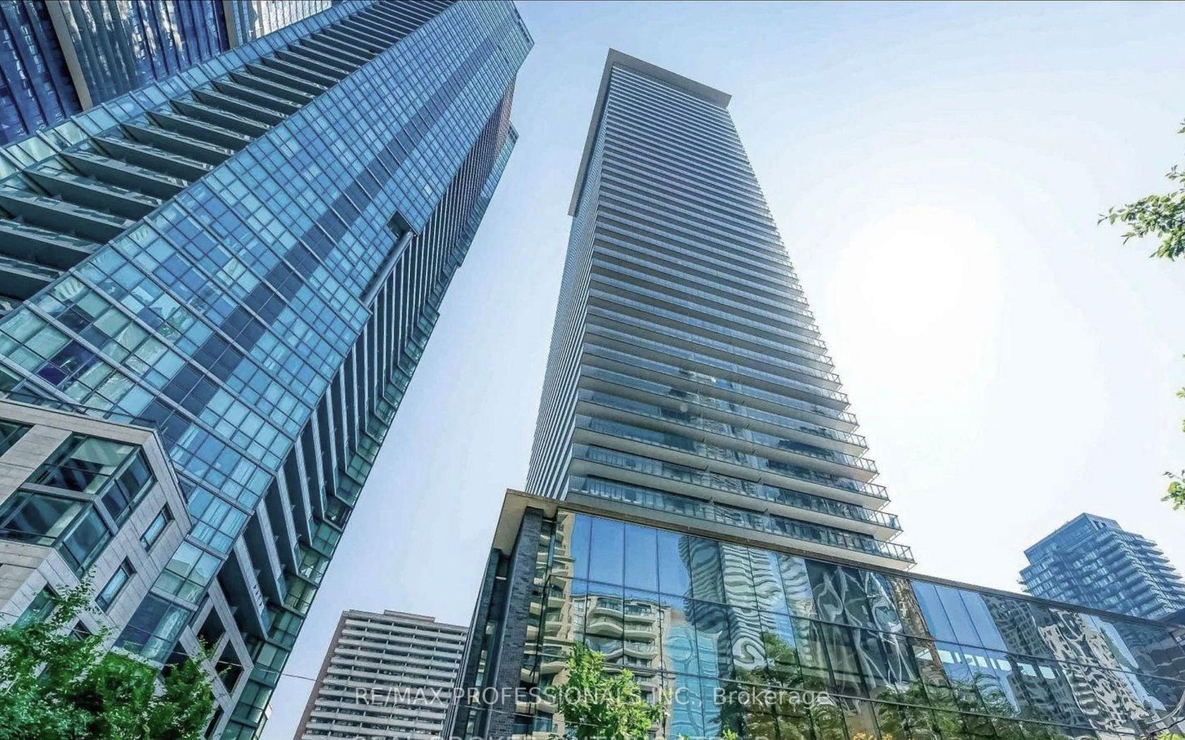 710 - 33 Charles Street E, Yonge Corridor, Toronto photo number 2