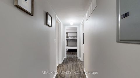 Photo 9 at 511 - 142 Widdicombe Hill Boulevard, Richview, Toronto