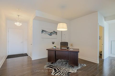 Photo 2 at 2002 - 8 The Esplanade Avenue, Waterfront Communities C1, Toronto