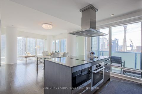 Photo 4 at 2002 - 8 The Esplanade Avenue, Waterfront Communities C1, Toronto