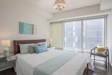 Photo 15 at 2002 - 8 The Esplanade Avenue, Waterfront Communities C1, Toronto