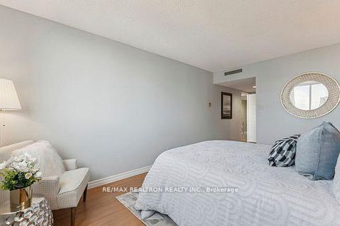 Photo 31 at 1503 - 150 Alton Towers Circle, Milliken, Toronto