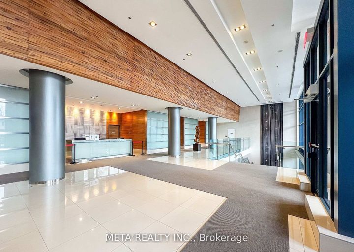 Photo 1 at 406 - 2885 Bayview Avenue, Bayview Village, Toronto