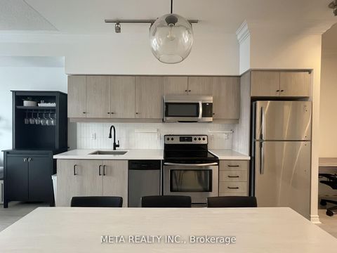 Photo 5 at 406 - 2885 Bayview Avenue, Bayview Village, Toronto