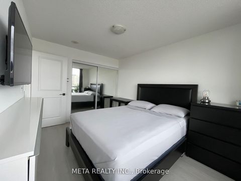 Photo 11 at 406 - 2885 Bayview Avenue, Bayview Village, Toronto