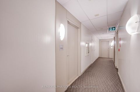 Photo 4 at 509 - 38 Lee Centre Drive, Woburn, Toronto